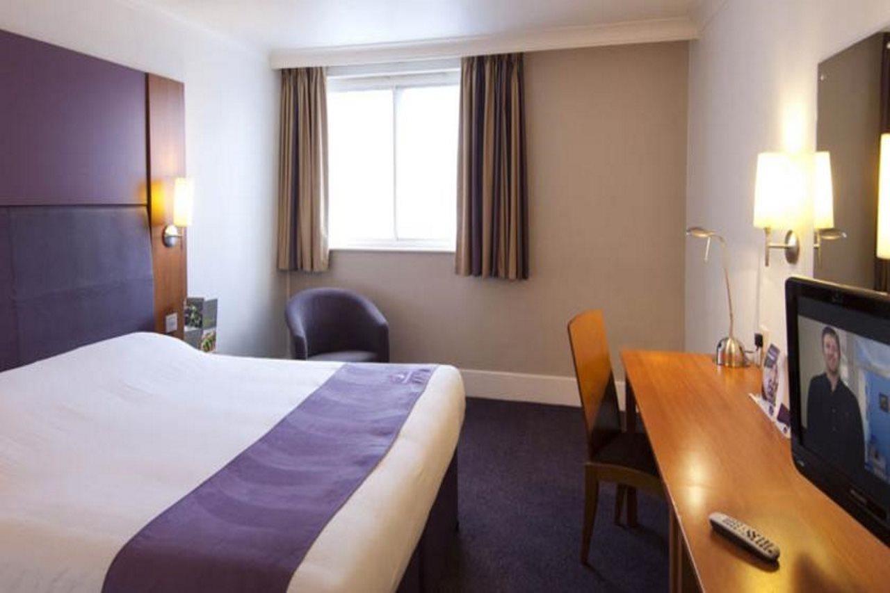 Premier Inn York North West Ngoại thất bức ảnh